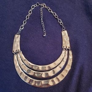 Silver tone necklace
